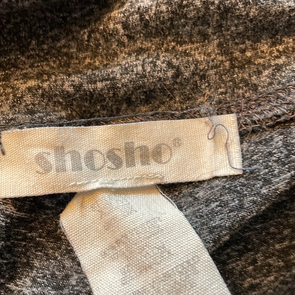 Size 3x Shosho leggings with decorative accents on side of legs. Gray. - Picture 5 of 7
